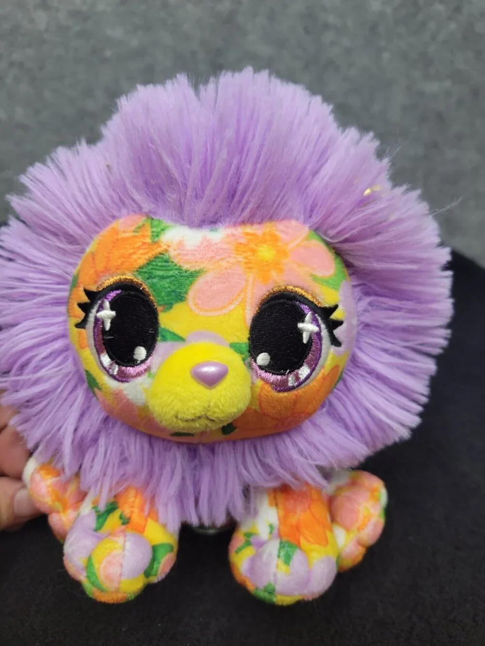 Gund Plushes Farah Meadows lion  good condition